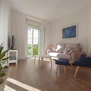 Rd Aparcamiento Incluido Triana Luminoso Comodo 2bd 2bth Appartement Séville
