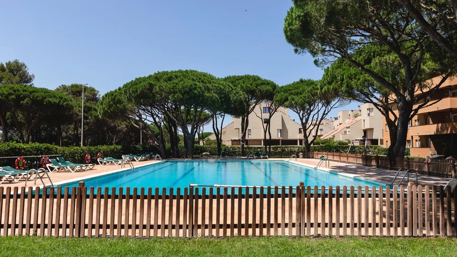 פאלס Apartaments Beach & Golf Resort