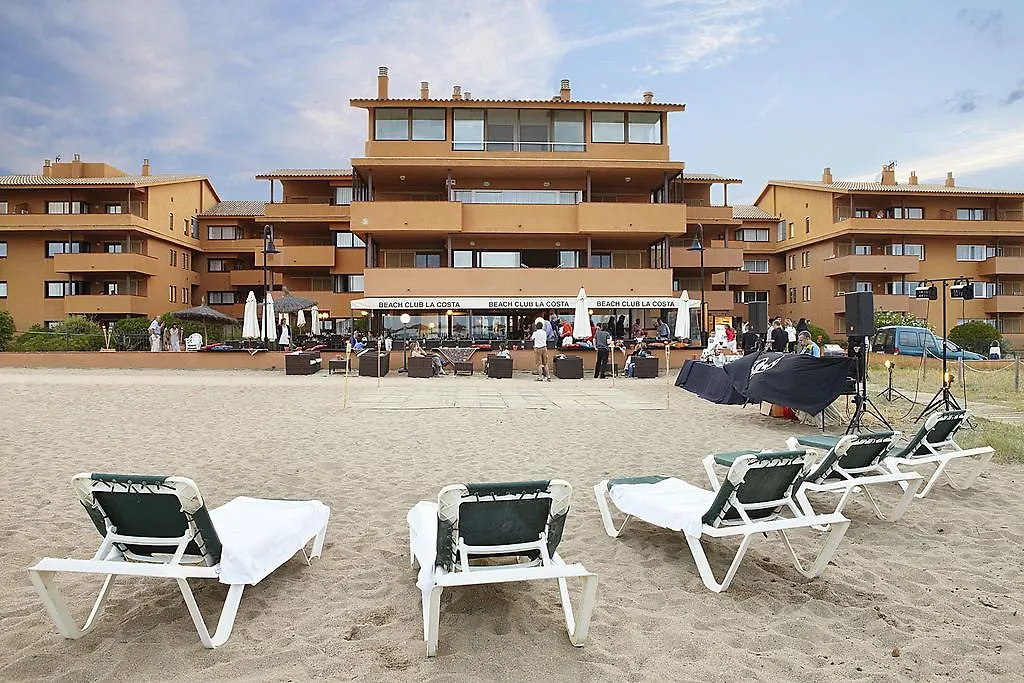 פאלס Apartaments Beach & Golf Resort דירה