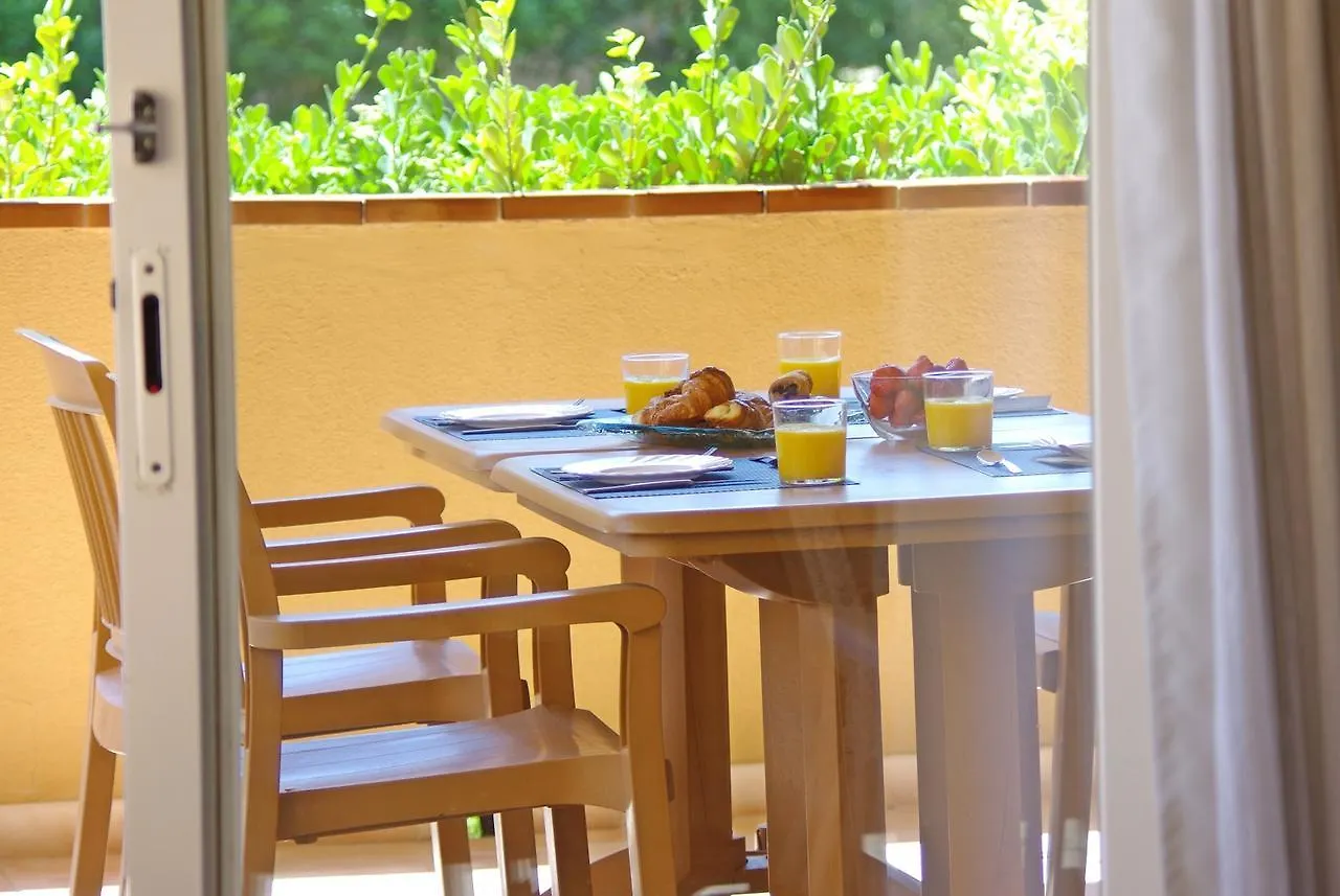 פאלס Apartaments Beach & Golf Resort דירה